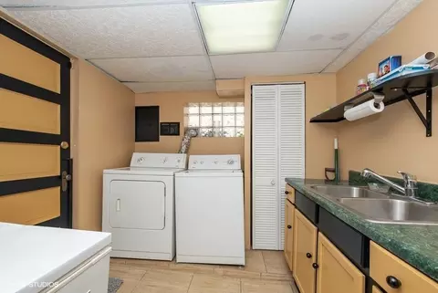 3231 W 83rd Pl, Chicago, IL 60652 photo 20