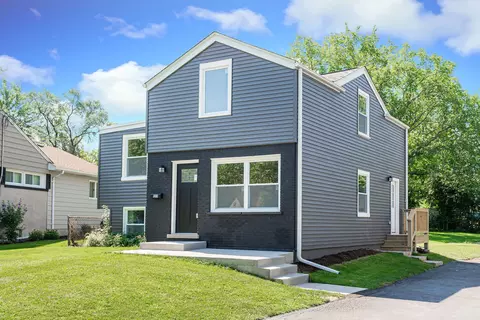 155 W Park Dr, Lombard, IL 60148