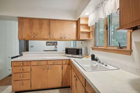 1803 Mcdonald Dr, Champaign, IL 61821 photo 13