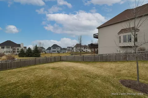 13002 Peppertree Dr, Plainfield, IL 60585 photo 40