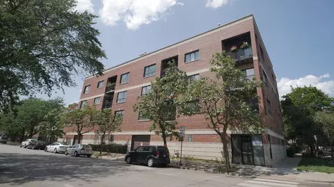 4700 N Kenmore Ave #4A, Chicago, IL 60640
