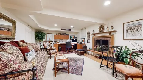 725 Fox Hunt Trl, Deerfield, IL 60015 photo 27