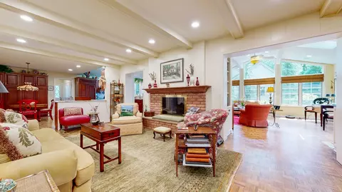 725 Fox Hunt Trl, Deerfield, IL 60015 photo 5