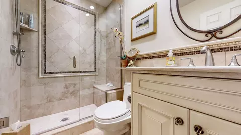 725 Fox Hunt Trl, Deerfield, IL 60015 photo 15