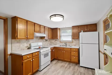 102 E Dearborn St, Plano, IL 60545 photo 6