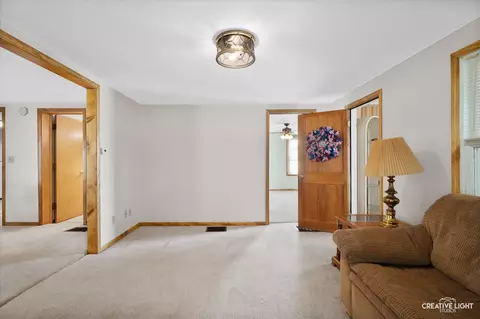 102 E Dearborn St, Plano, IL 60545 photo 4