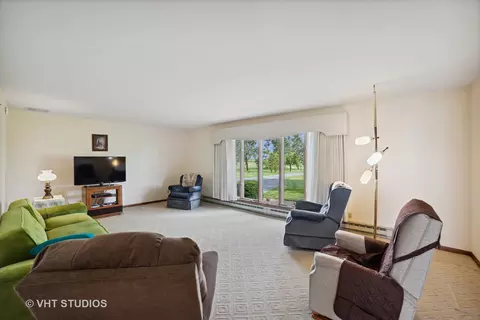 2220 E Indiana Ave, Beecher, IL 60401 photo 5