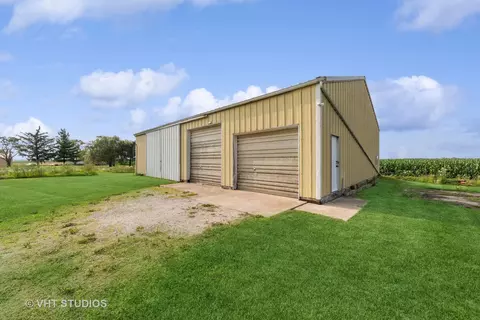 2220 E Indiana Ave, Beecher, IL 60401 photo 21