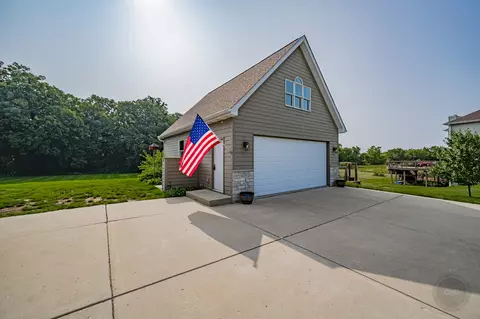 12212 Mitchell Dr, Plano, IL 60545 photo 68