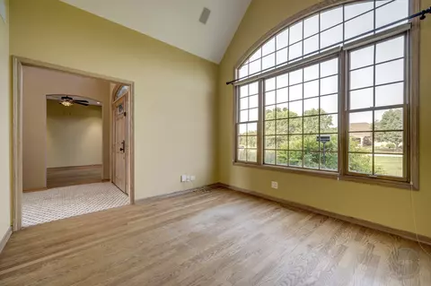 12212 Mitchell Dr, Plano, IL 60545 photo 6