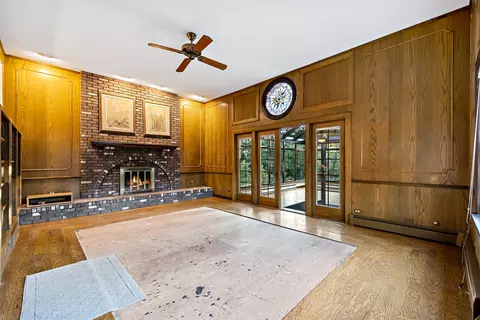 634 Howard St, Wheaton, IL 60187 photo 17