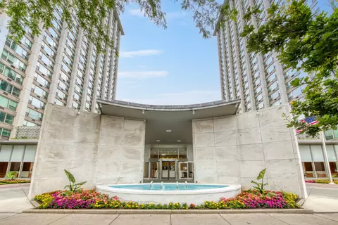 3600 N Lake Shore Dr #719, Chicago, IL 60613