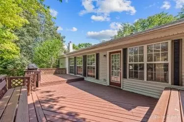 508 Ridgewood Dr, Cary, IL 60013 photo 29