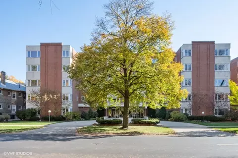 2033 Sherman Ave #304, Evanston, IL 60201