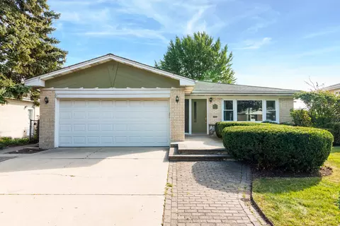 1477 Webster Ln, Des Plaines, IL 60018 photo 1