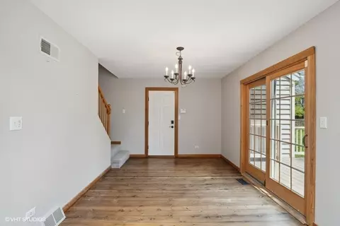 263 Pilgrims Path, Gurnee, IL 60031 photo 5