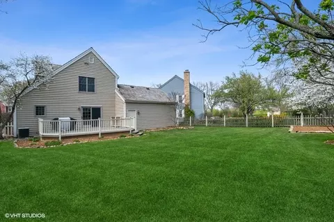 263 Pilgrims Path, Gurnee, IL 60031 photo 26