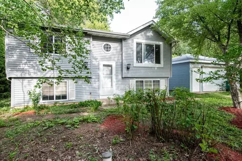 36895 N Northwestern Ave, Gurnee, IL 60031