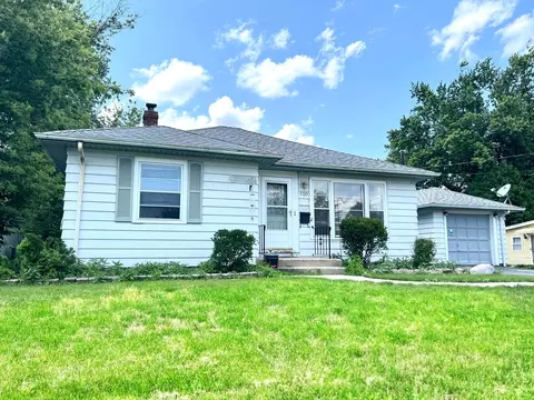 520 Westmore Meyers Rd, Lombard, IL 60148