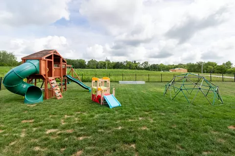 110 Raef Rd, Downs, IL 61736 photo 52