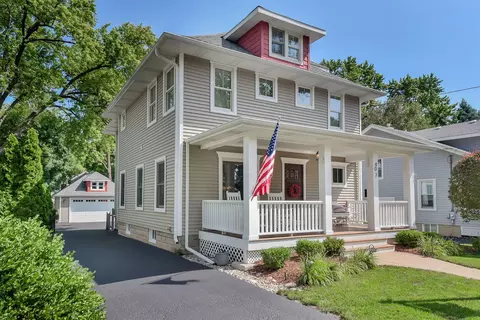 407 Morton St, Batavia, IL 60510
