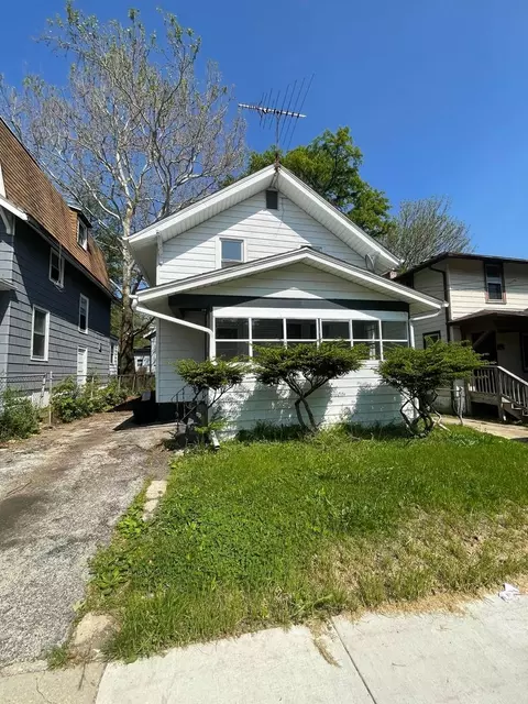 423 Albert Ave, Rockford, IL 61101