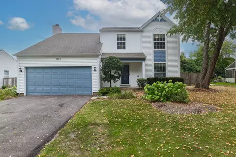 1621 Yosemite Pkwy, Algonquin, IL 60102