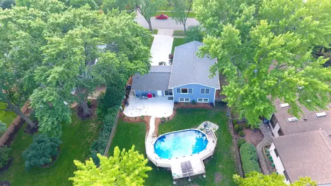173 Williamsburg Dr, Bartlett, IL 60103 photo 24