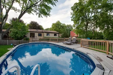 173 Williamsburg Dr, Bartlett, IL 60103 photo 27