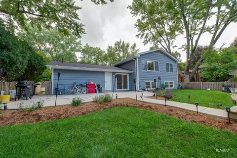 173 Williamsburg Dr, Bartlett, IL 60103 photo 31