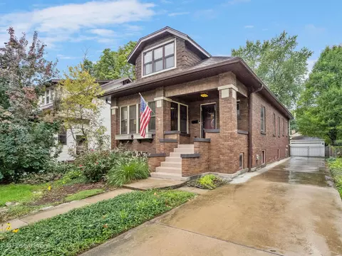 132 N Brainard Ave, La Grange, IL 60525