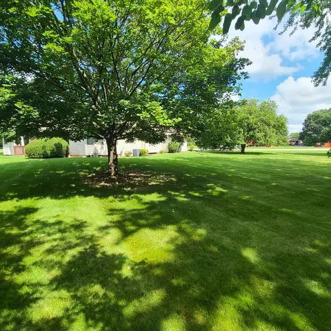 39 W139 Adobe Rdg, Elgin, IL 60124 photo 25