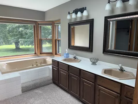 39 W139 Adobe Rdg, Elgin, IL 60124 photo 13