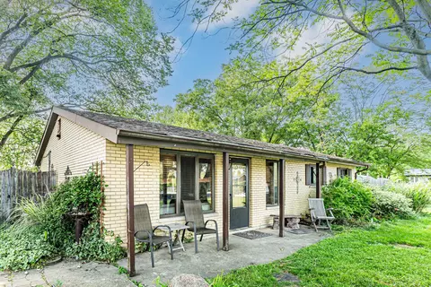 16400 S 89th Ct, Orland Park, IL 60462