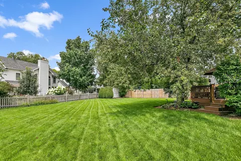 1010 Wakefield Dr, Elgin, IL 60120 photo 30