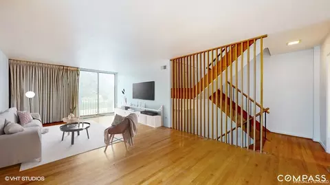 1301 E 55th St, Chicago, IL 60615 photo 5