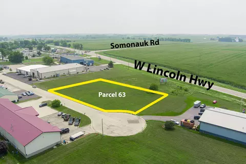 90 W Ellwalk Ave, Cortland, IL 60112