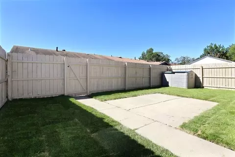 9471 Sumac Rd #H, Des Plaines, IL 60016 photo 10