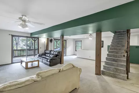 1010 W Dale Ave, Mchenry, IL 60051 photo 23
