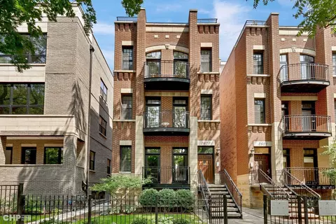 2623 N Wilton Ave #2, Chicago, IL 60614