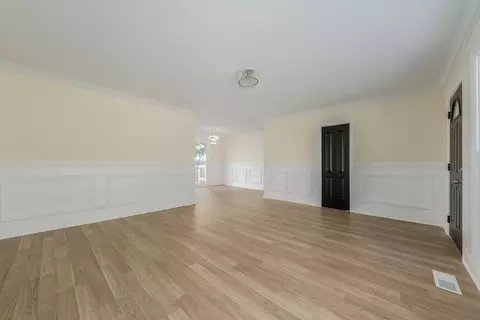 16617 Sawyer Ave, Markham, IL 60428 photo 4