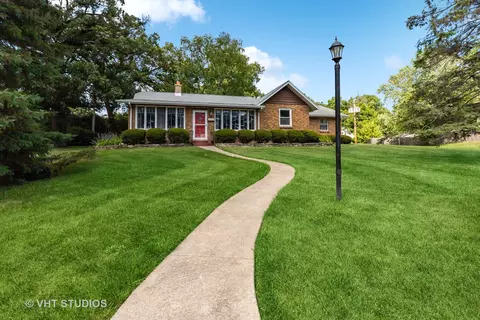 20894 W Genoa Ave, Lake Villa, IL 60046