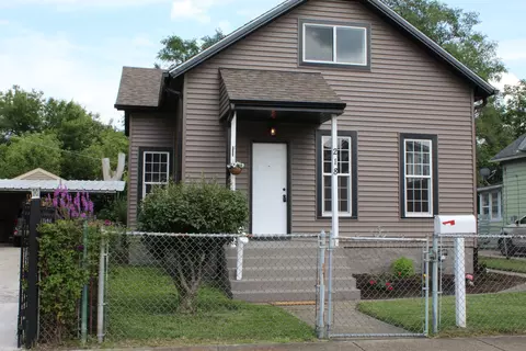 218 Iowa Ave, Joliet, IL 60433