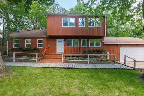 3 S101 Home Ave, Warrenville, IL 60555