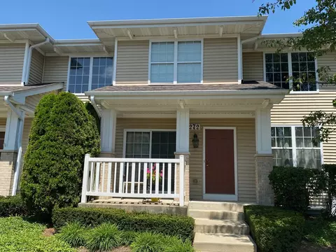 1272 Walnut Glen Dr #1272, Crystal Lake, IL 60014