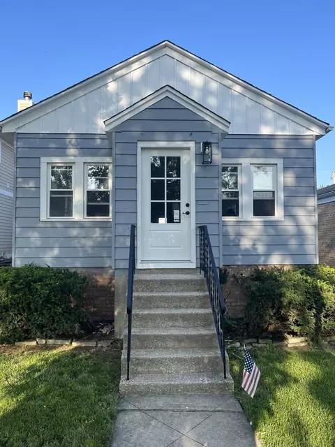 5723 S Normandy Ave, Chicago, IL 60638