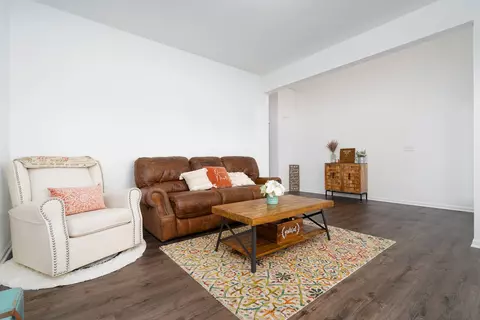 16409 S Mueller Cir, Plainfield, IL 60586 photo 9