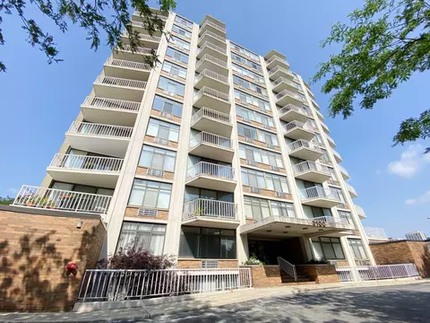3100 S King Dr #503, Chicago, IL 60616