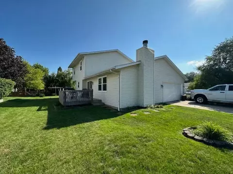 1616 Cutter Ct, Normal, IL 61761 photo 4