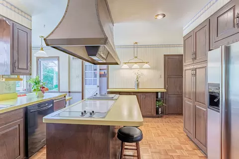 620 E Greenview Rd, Itasca, IL 60143 photo 15